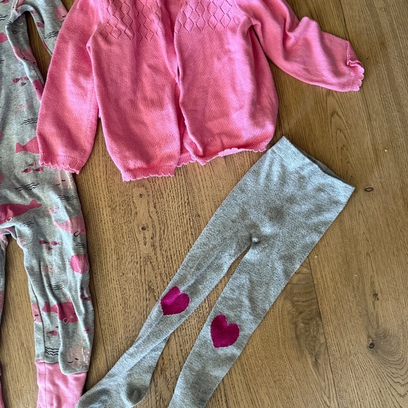 18-24months toddler bundle lot baby gap lucky brand pajamas heart etc - Picture 2 of 8
